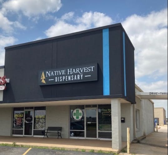 Native Harvest Dispensary Moore logo