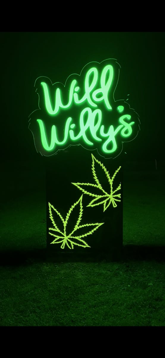 Wild Willy's Bud Pharmacy-logo