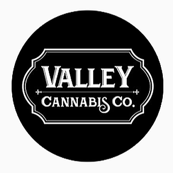Comox Valley Cannabis Co. (Family Owned And Operated) logo